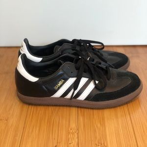 Adidas Samba sneakers in black